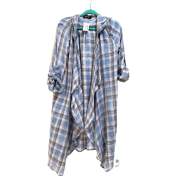 fab'rik Sweaters - NWT Fab’ric Blue plaid open cardigan w hoodie sz M Comfy style See video
